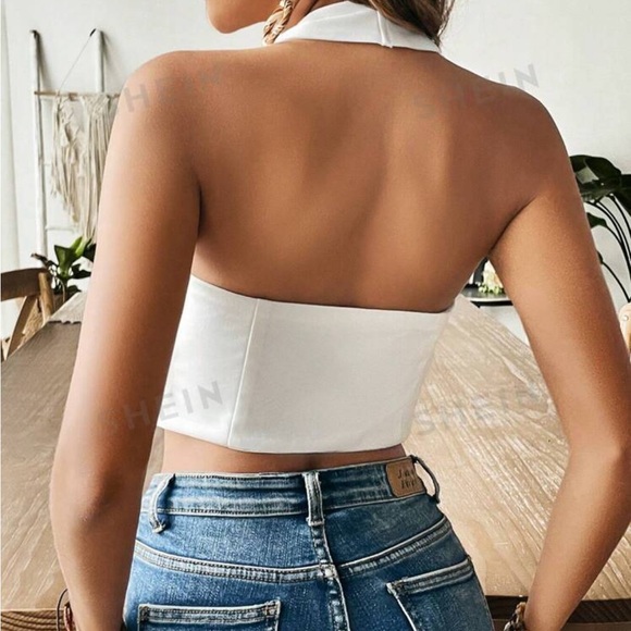 Women's Summer Elegant Solid Color Halterneck Blouse With 3D Flower Decoration - Picture 3 of 5